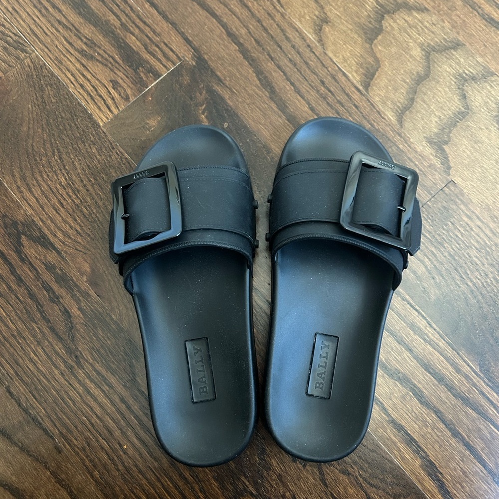 New Bally Jeline Women’s Black Rubber Slide Sandal Sz 5 / 35